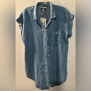NEW Hester & Orchard Denim Short Sleeve Button-Up Shirt Size S